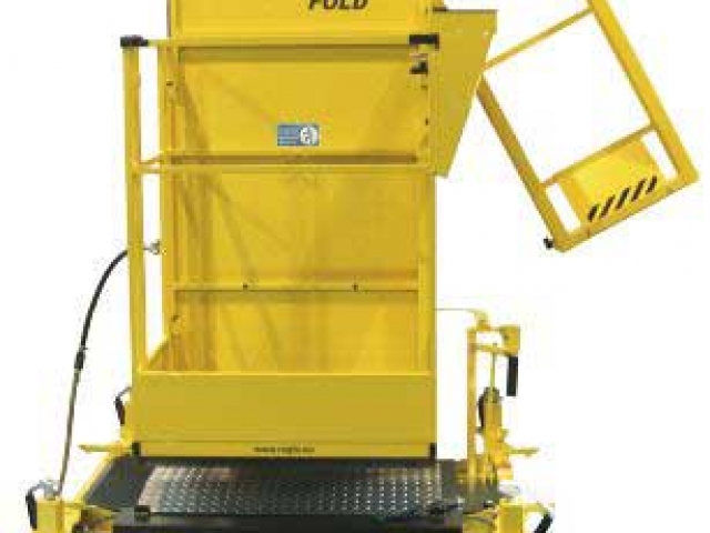 Liftman Fold pneumatic man lift for oil and gas offshore installations